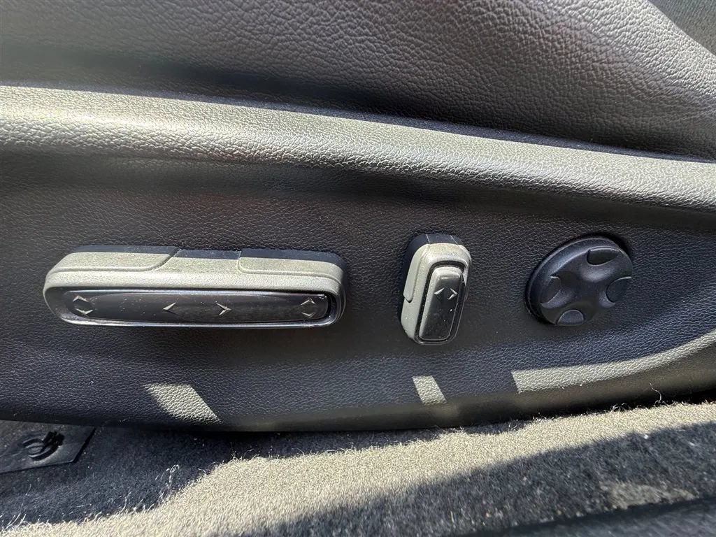 Used 2020 Honda Accord Sport image 23