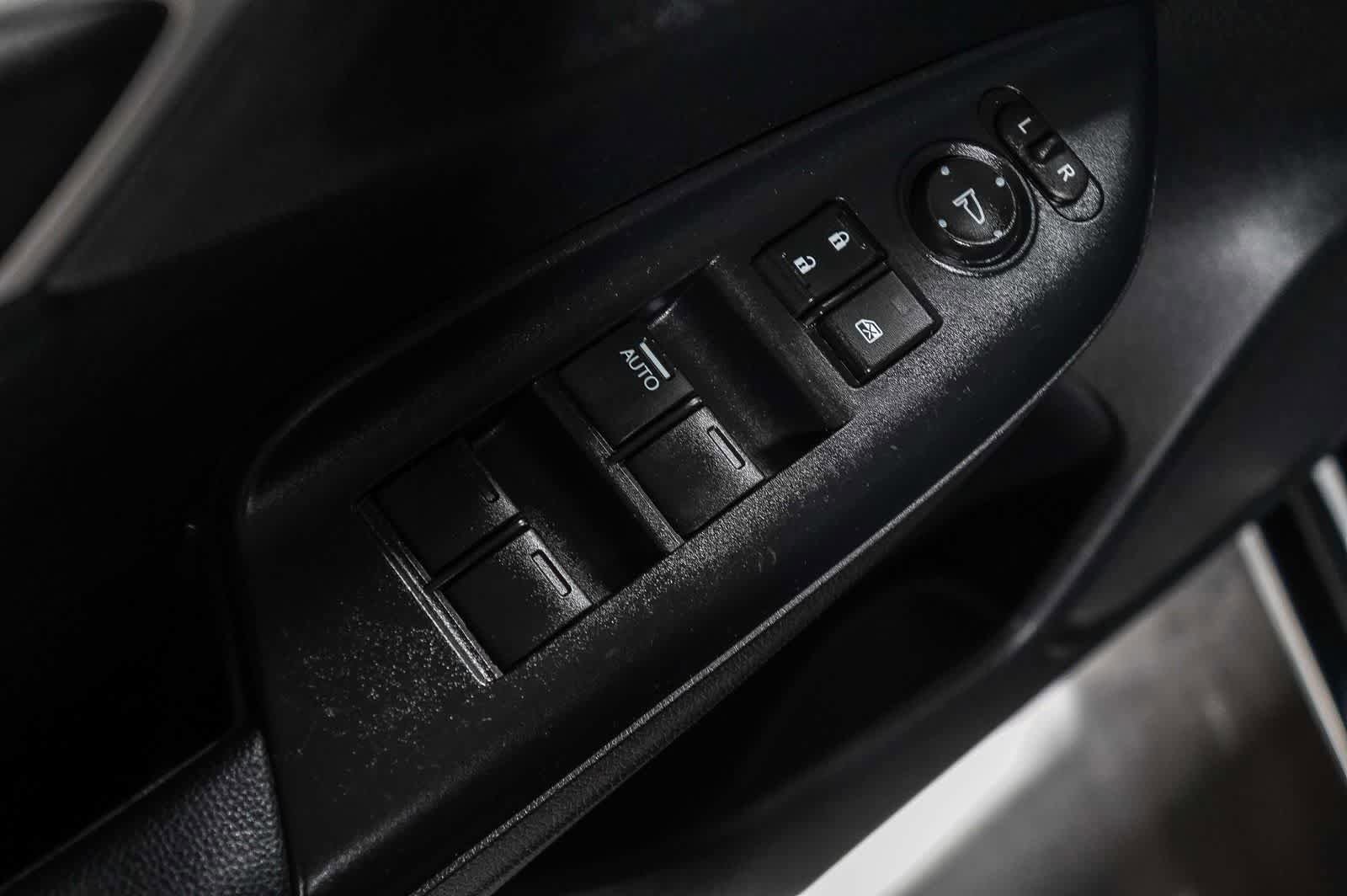 Used 2020 Honda Fit LX image 22