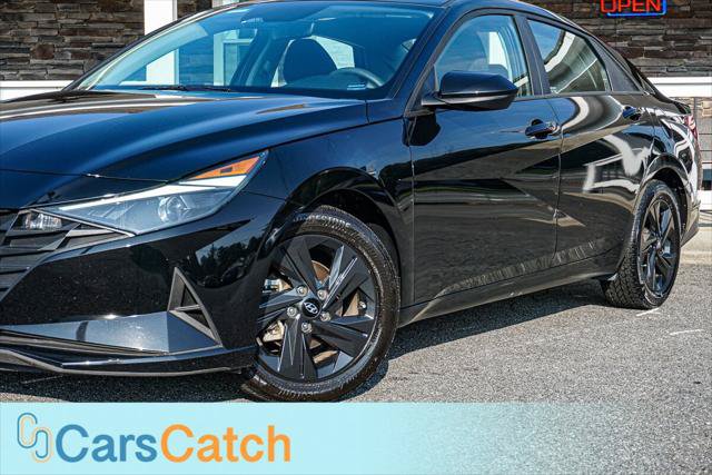 Used 2023 Hyundai Elantra SEL FWD image 6