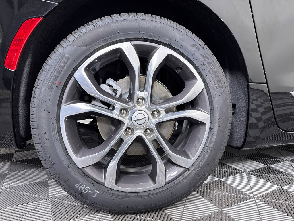 New 2026 Chrysler Pacifica Pinnacle image 37