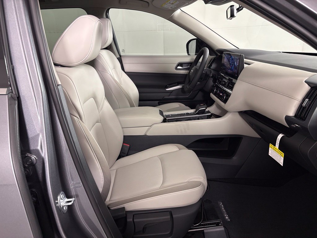 New 2026 Nissan Pathfinder SL FWD image 44