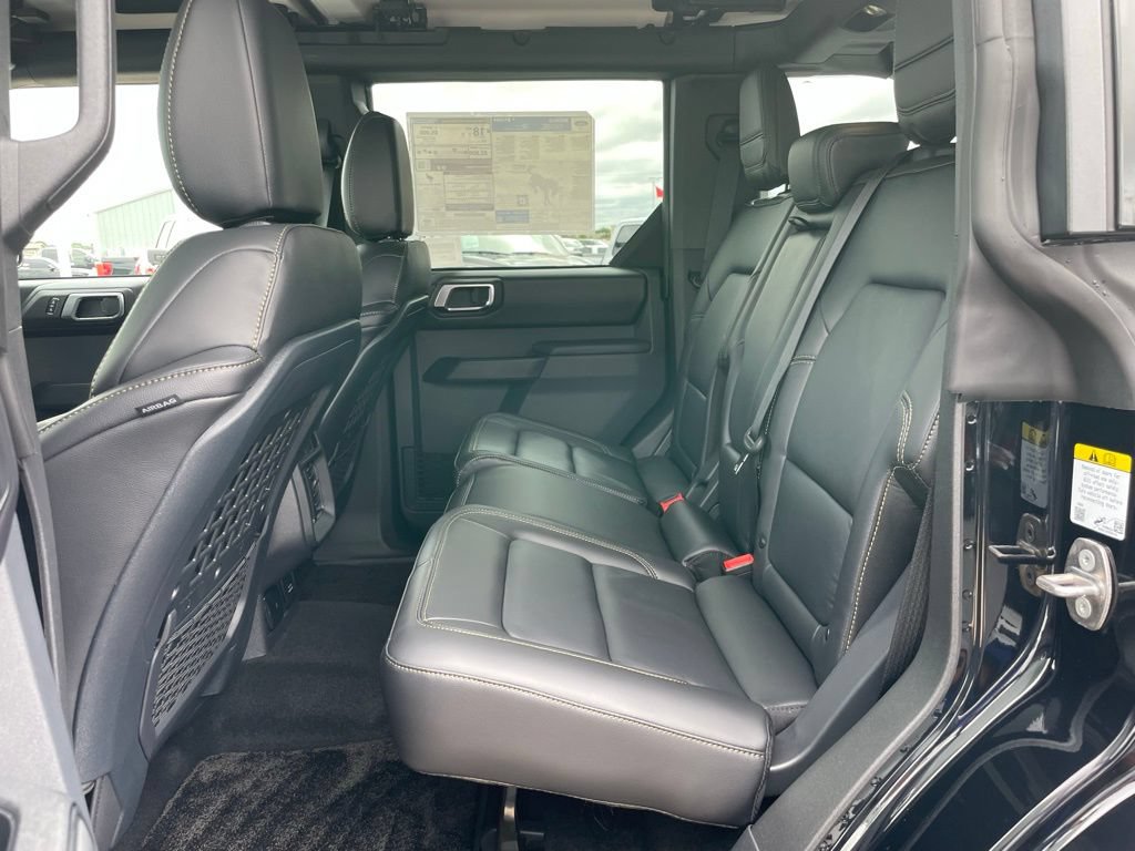 New 2025 Ford Bronco Badlands AWD/4WD image 8