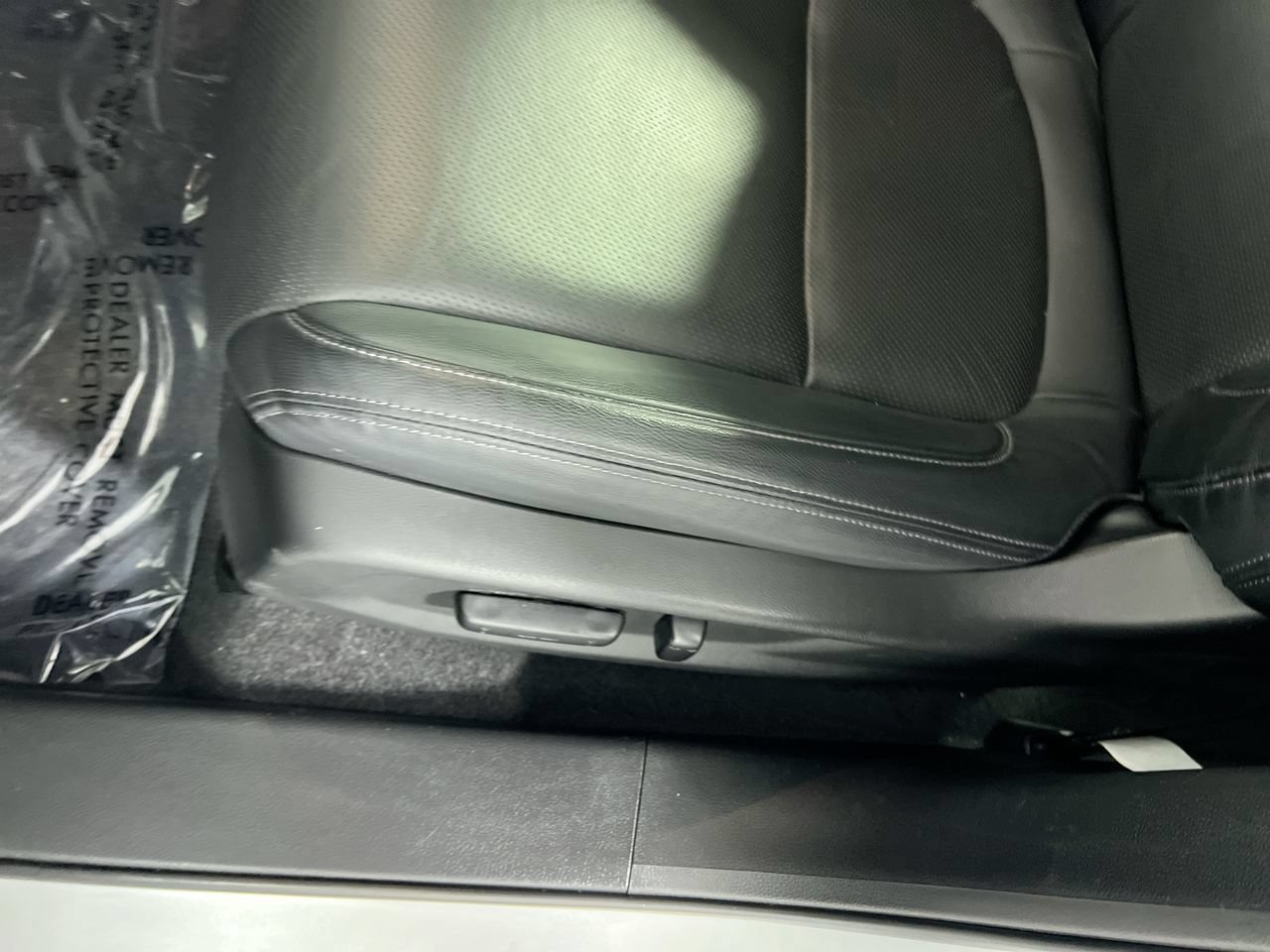 Used 2021 Honda Clarity Touring image 9