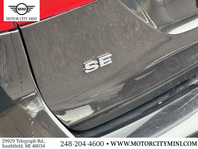 Used 2015 Ford Fiesta SE image 14