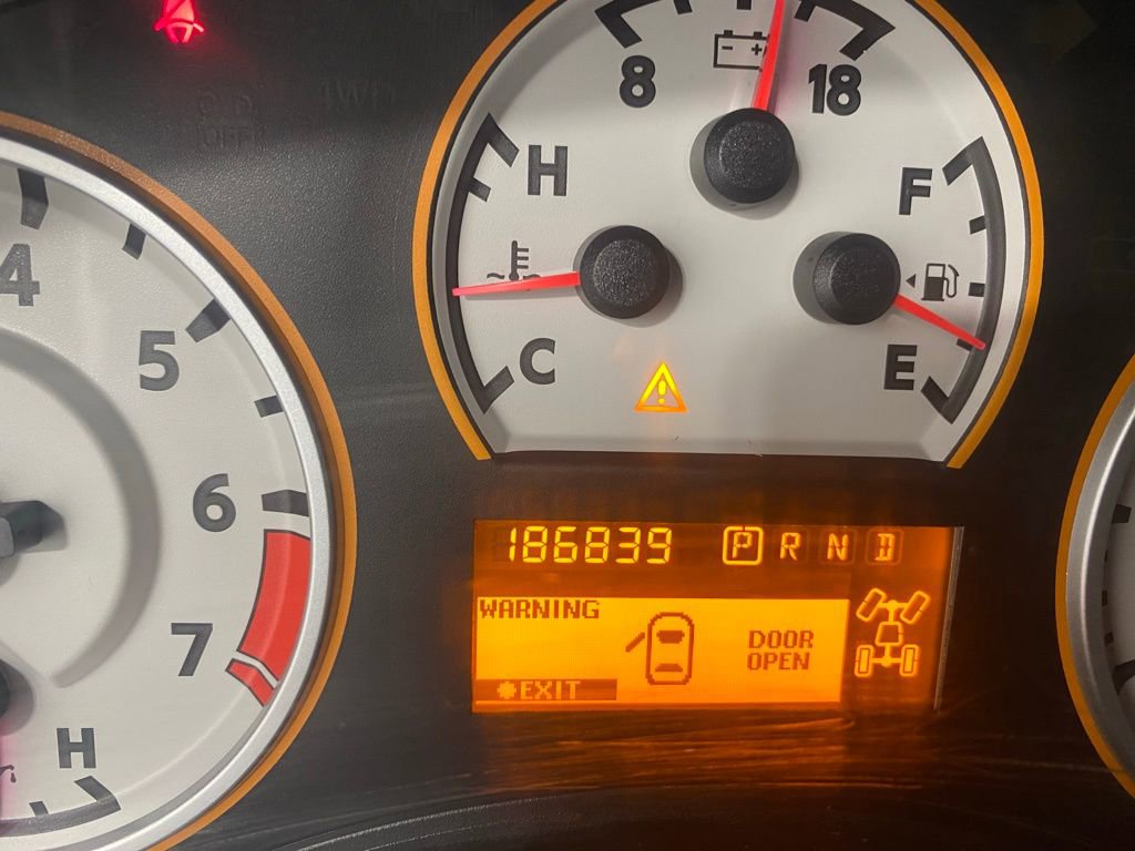 Used 2012 Nissan Titan PRO-4X w/ Pro-4x Luxury Pkg image 14