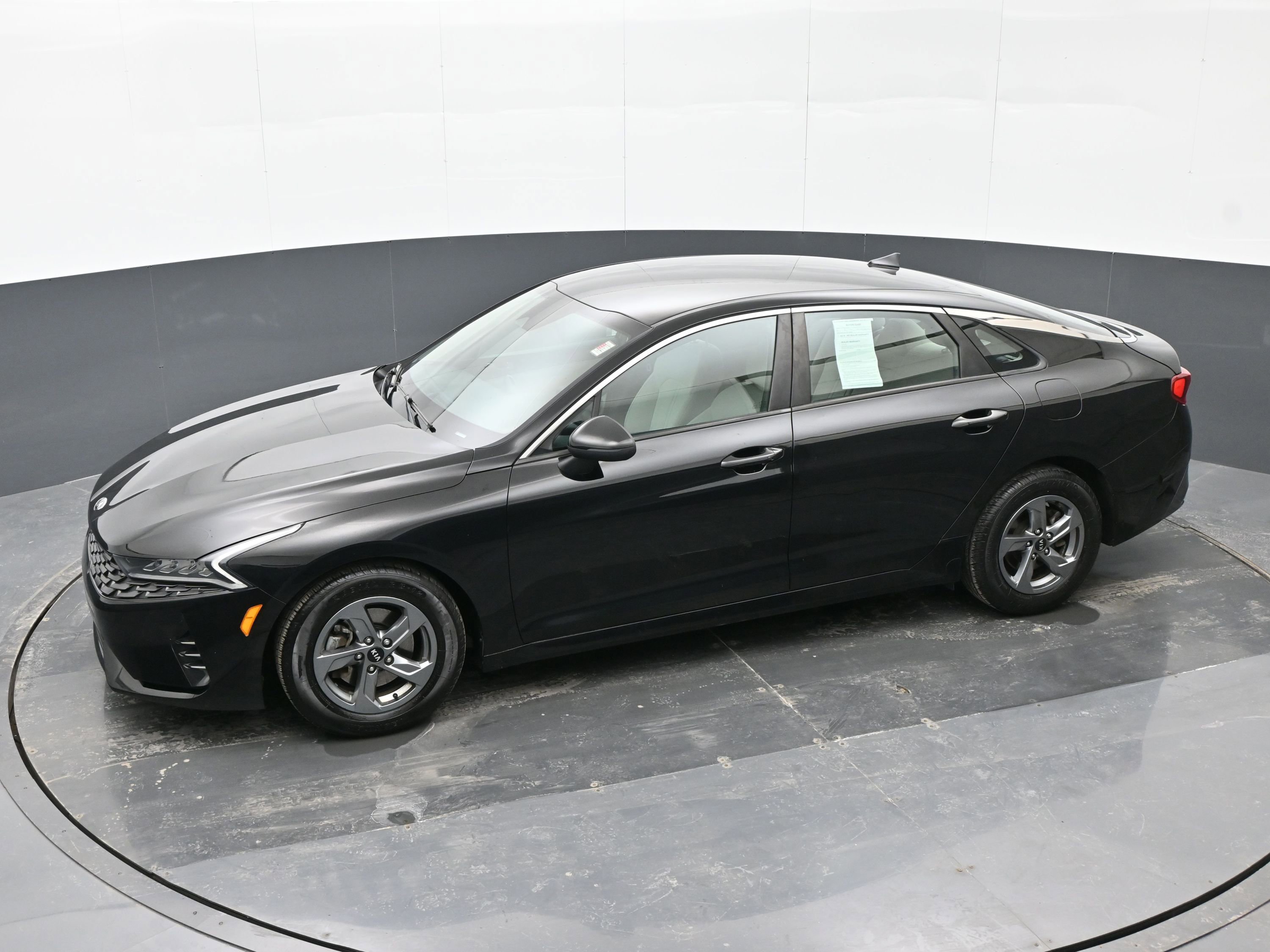 Used 2021 Kia K5 LXS image 32