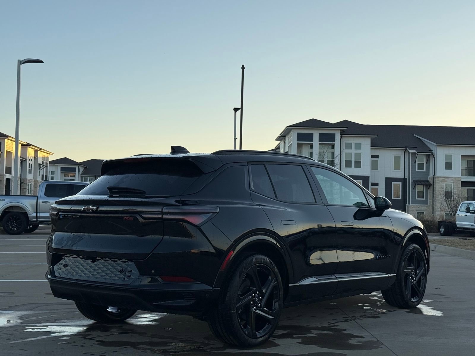 Used 2024 Chevrolet Equinox EV RS image 7