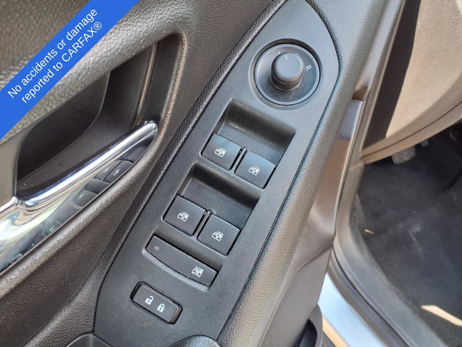 Used 2018 Chevrolet Trax LT FWD image 16
