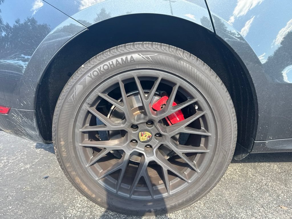 Used 2017 Porsche Macan GTS AWD/4WD image 10