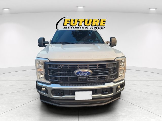 Used 2024 Ford F250 XL w/ XL Driver Assist Package RWD image 2