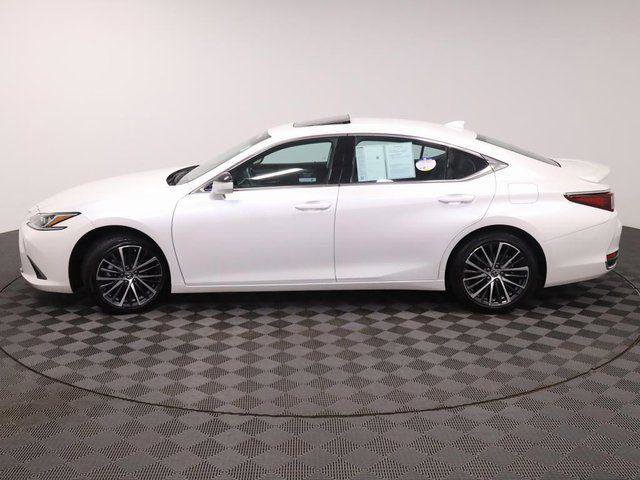 Certified 2025 Lexus ES 300h w/ Premium Package image 5