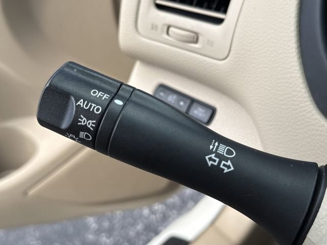 Used 2013 Nissan Altima 2.5 SV image 32