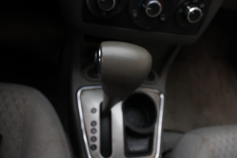 Used 2006 Chevrolet Malibu LS FWD image 8