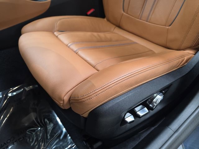 Certified 2023 BMW M550i xDrive w/ Executive Package image 25