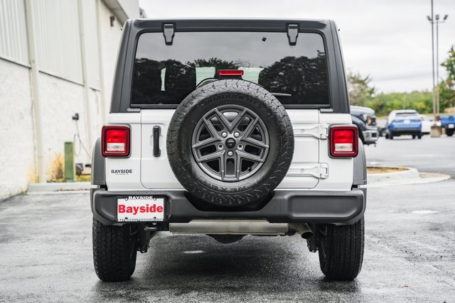 Used 2024 Jeep Wrangler Sport S image 12