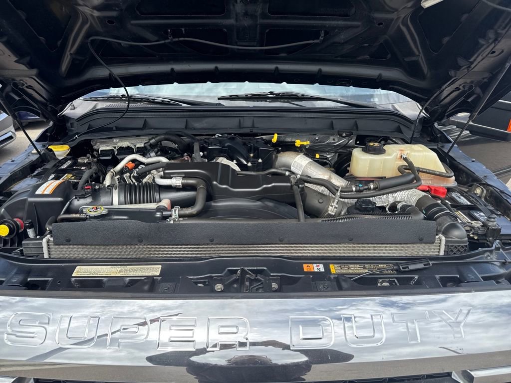 Used 2015 Ford F350 Lariat w/ Lariat Ultimate Package image 18