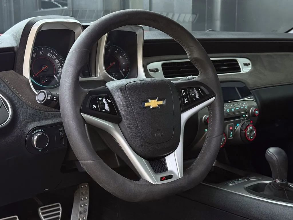 Used 2014 Chevrolet Camaro Z/28 image 17