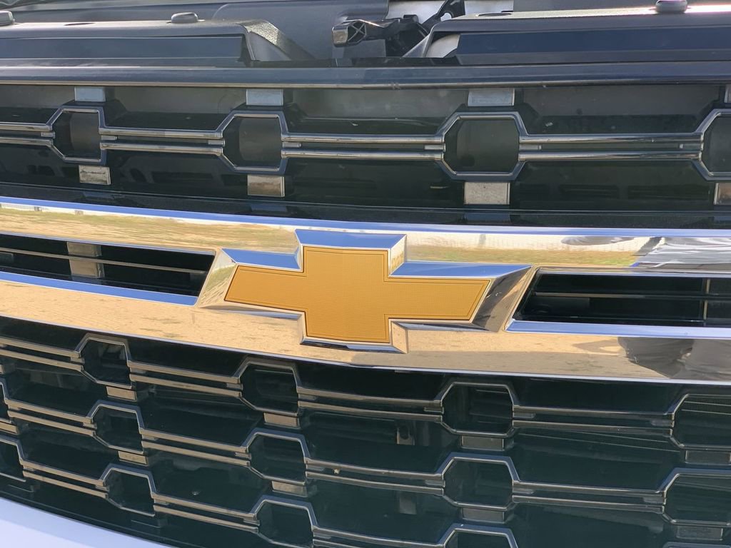 Certified 2021 Chevrolet Suburban LS image 29