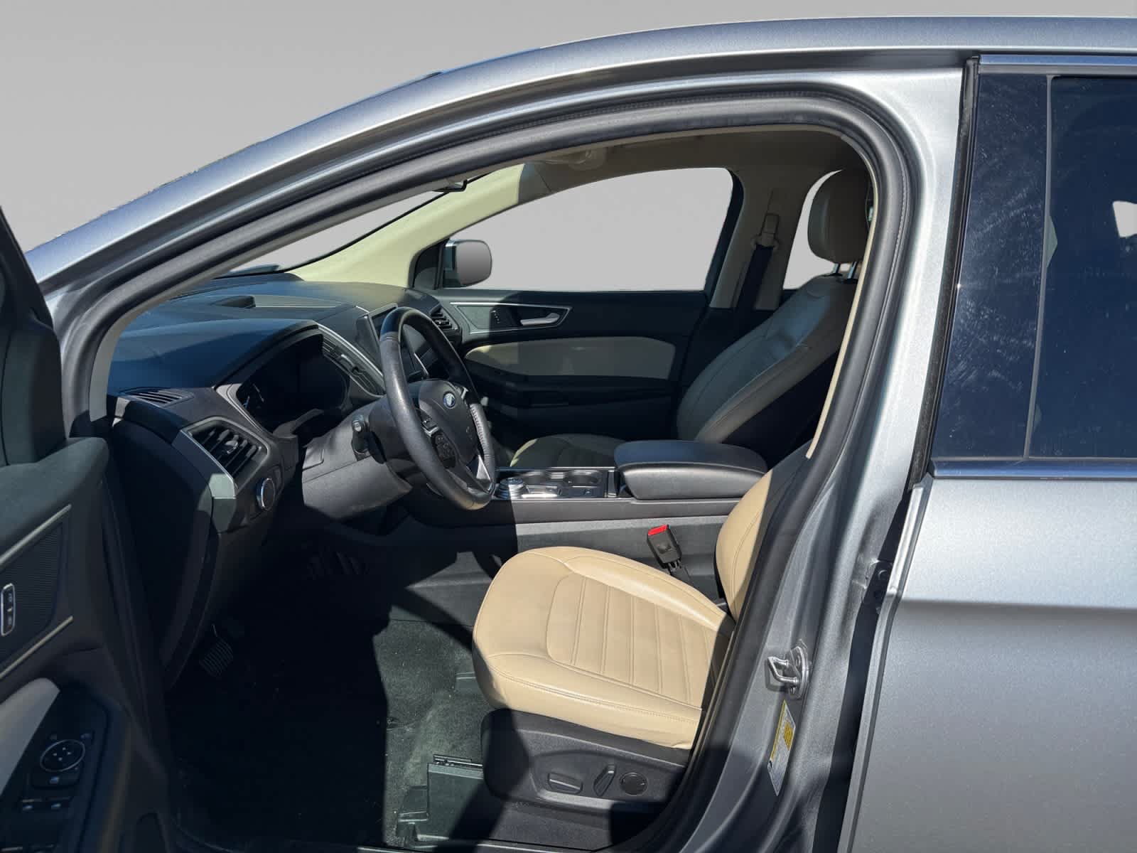 Used 2024 Ford Edge SEL AWD/4WD image 11