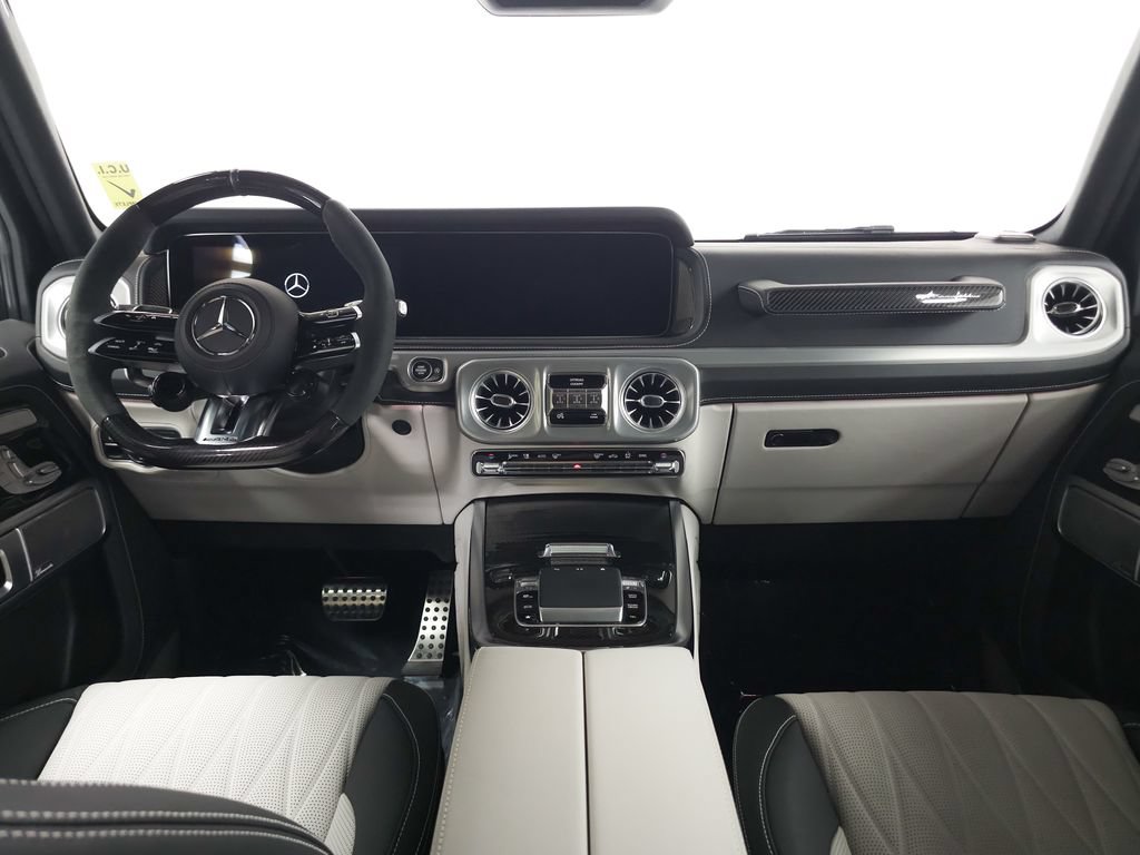 Used 2025 Mercedes-Benz G 63 AMG 4MATIC image 27
