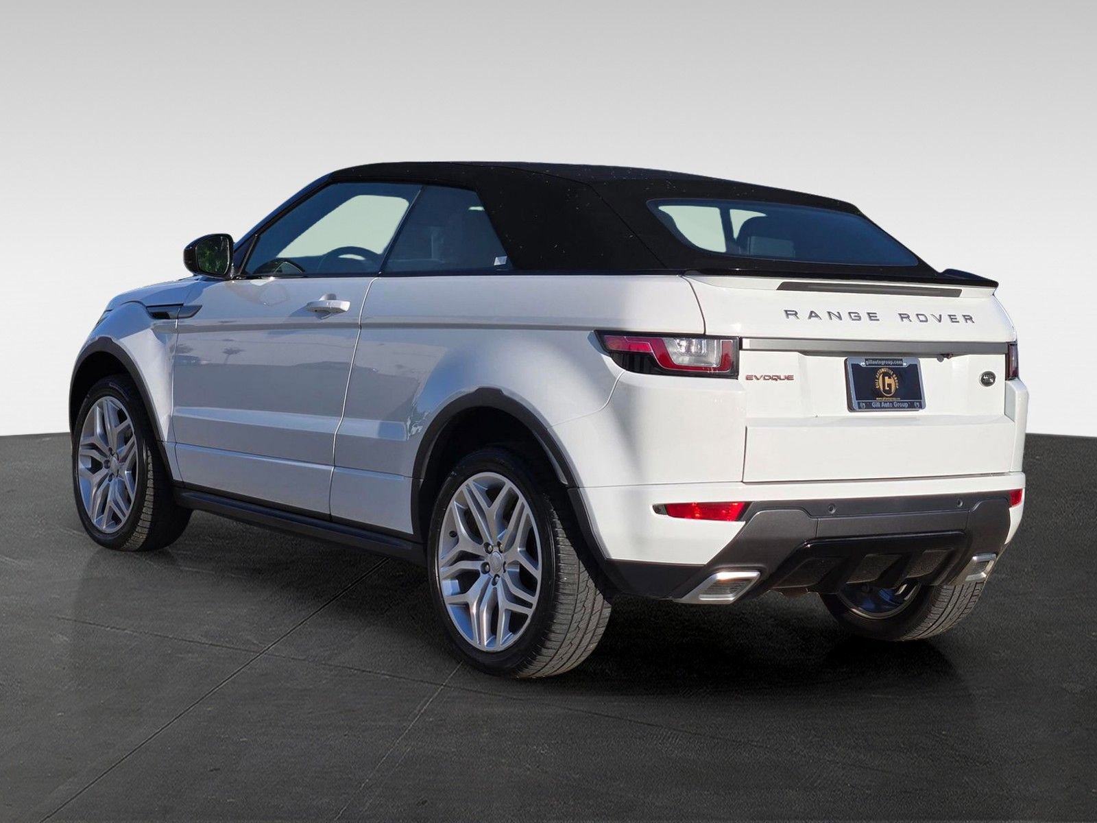 Used 2018 Land Rover Range Rover Evoque SE Dynamic AWD/4WD image 6