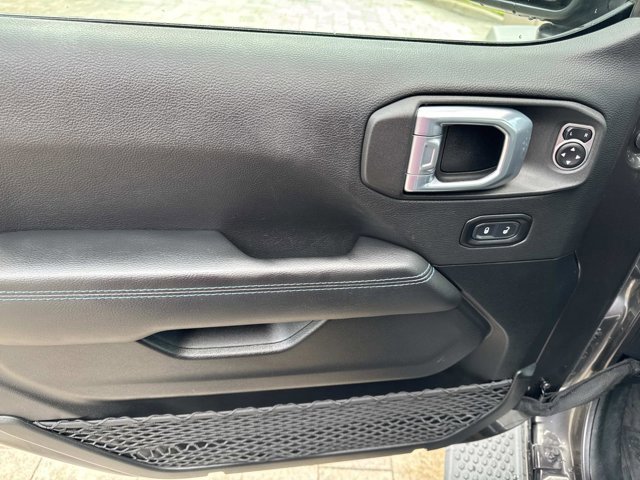 Used 2021 Jeep Wrangler Unlimited Rubicon 4xe image 12