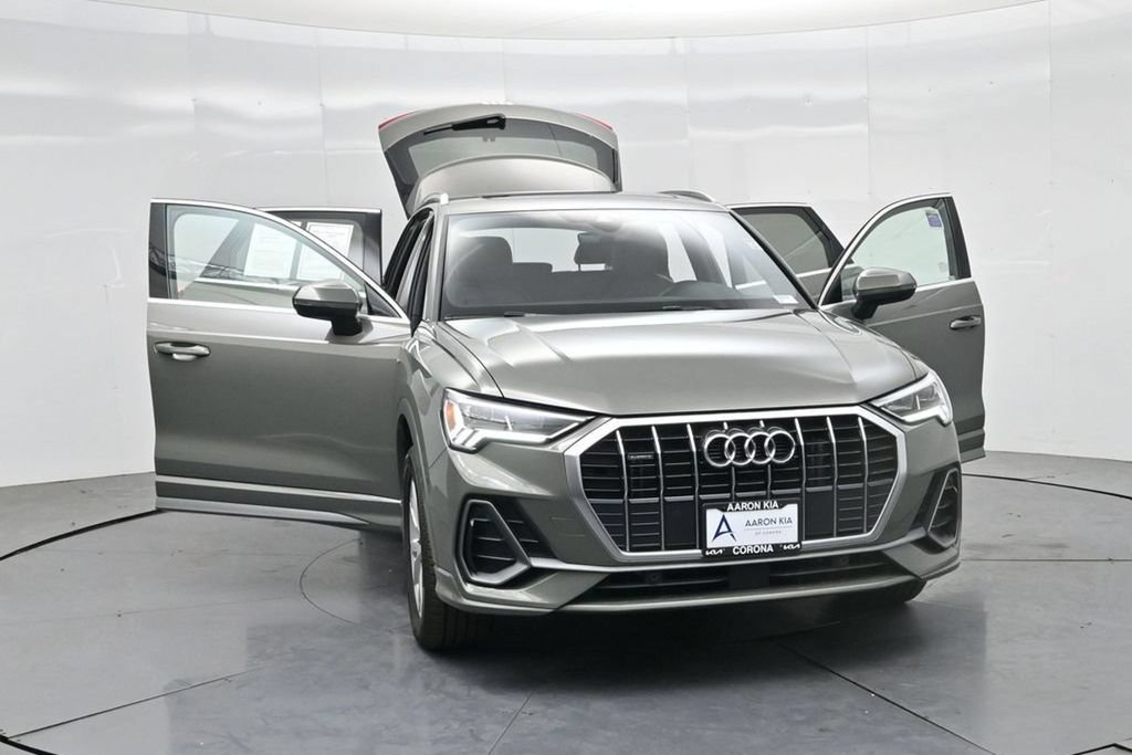 Used 2025 Audi Q3 2.0T Premium AWD/4WD image 38