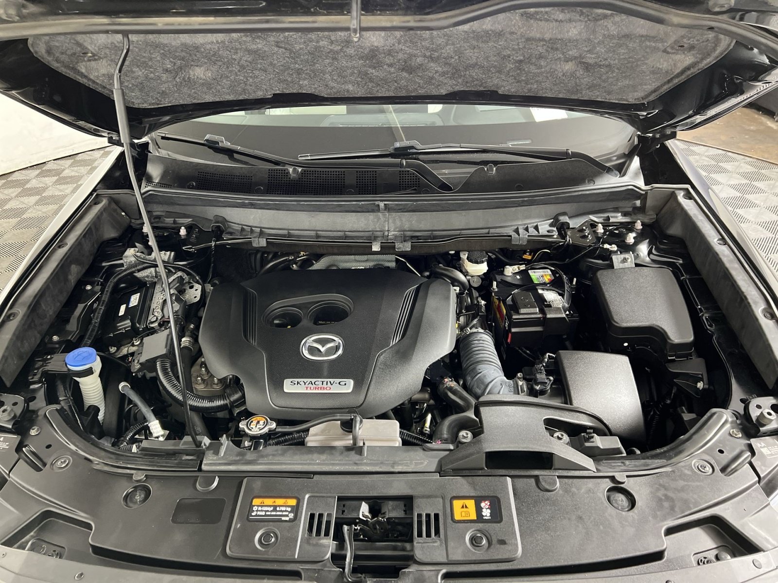 Used 2023 MAZDA CX-9 Signature AWD/4WD image 29
