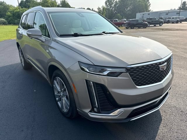 Used 2022 Cadillac XT6 Premium Luxury AWD/4WD image 7