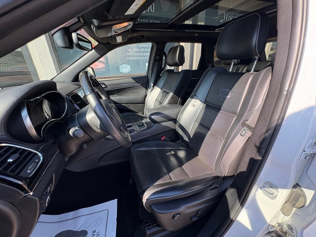 Used 2019 Jeep Grand Cherokee Overland AWD/4WD image 12