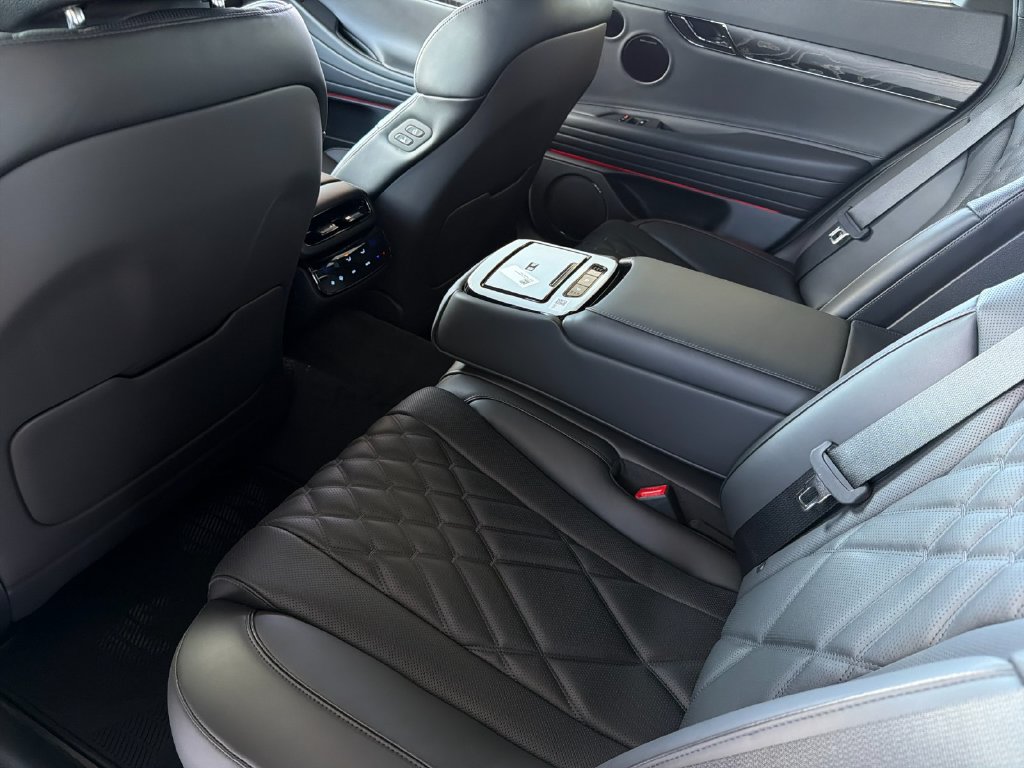 New 2027 Genesis G80 3.5T Prestige AWD/4WD image 12