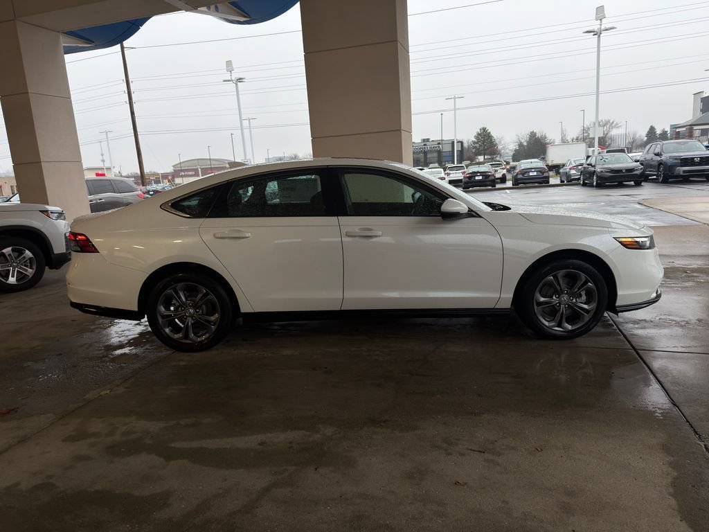 Used 2026 Honda Accord EX-L image 6