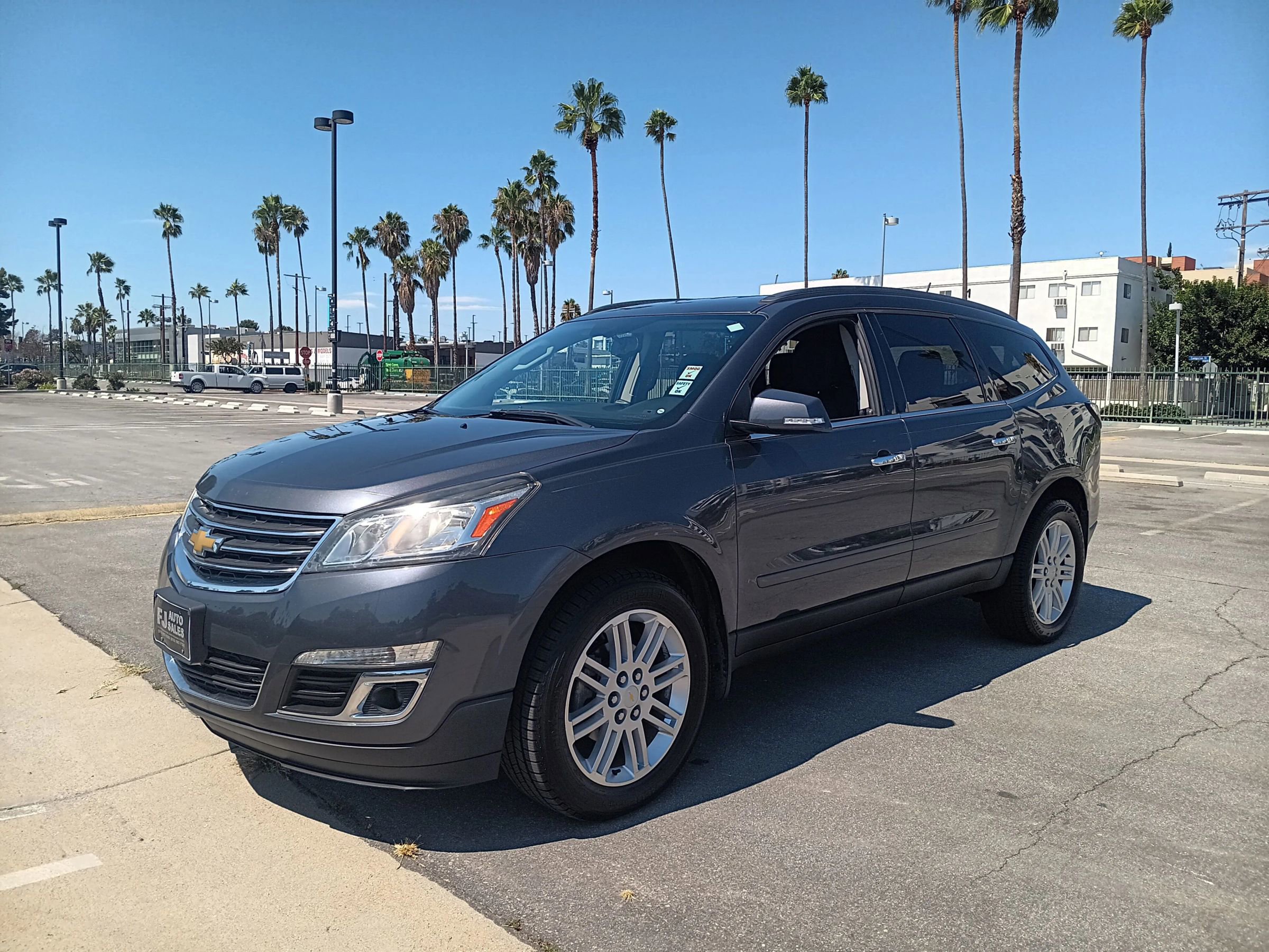 Used 2014 Chevrolet Traverse LT w/ All-Star Edition image 3