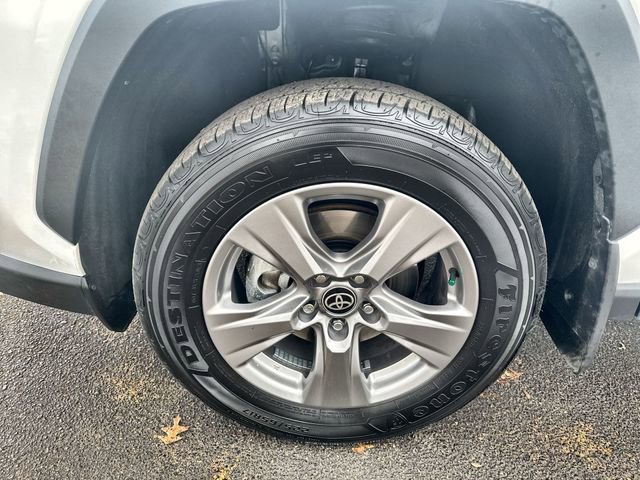 Used 2024 Toyota RAV4 XLE image 19