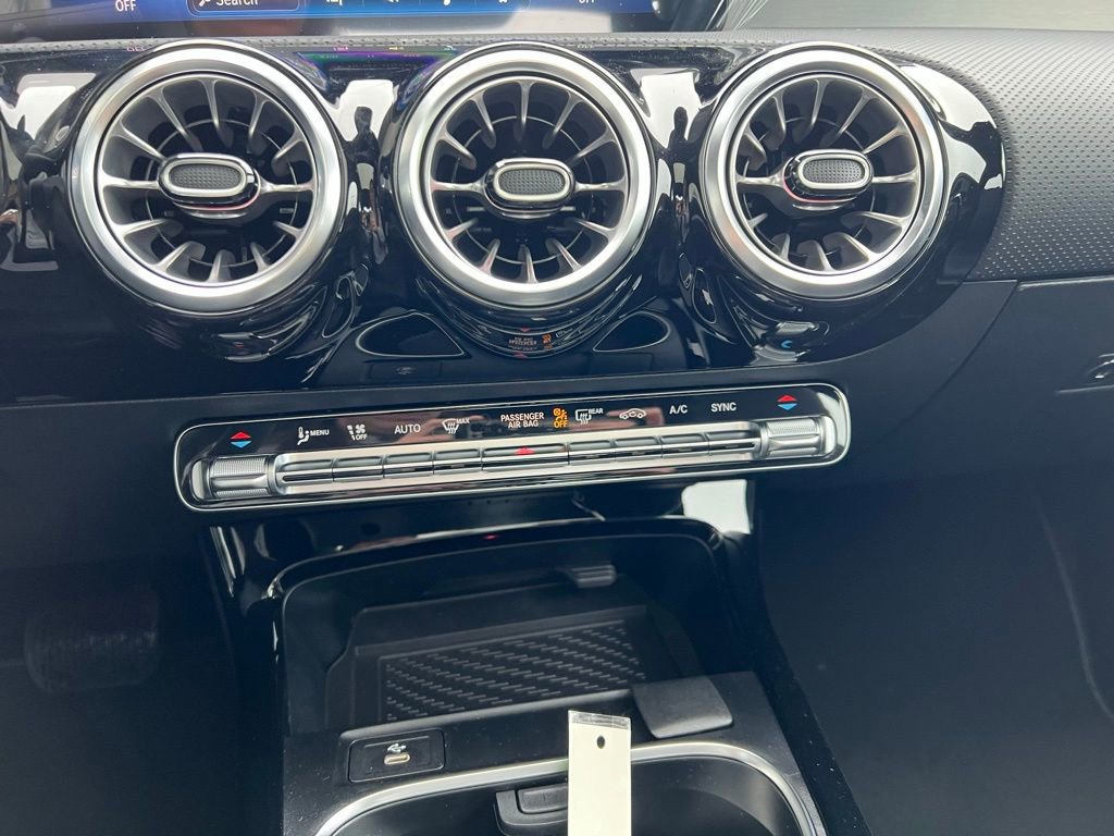 New 2026 Mercedes-Benz CLA 250 4MATIC image 18