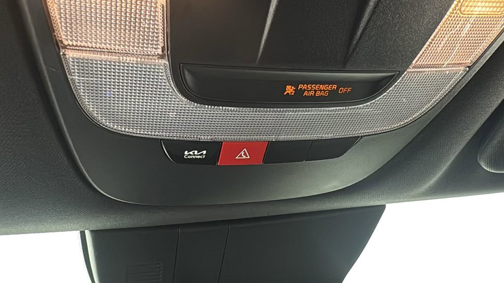 Used 2025 Kia Sportage X-Line image 30