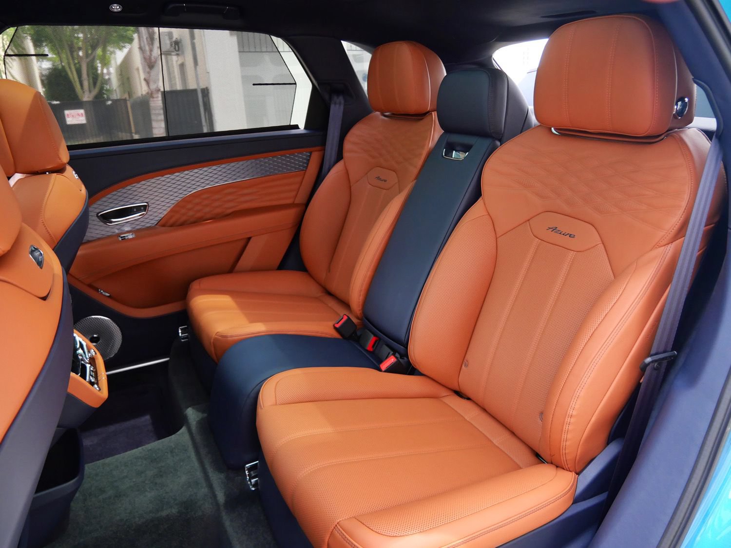 New 2026 Bentley Bentayga Extended Wheelbase AWD/4WD image 22