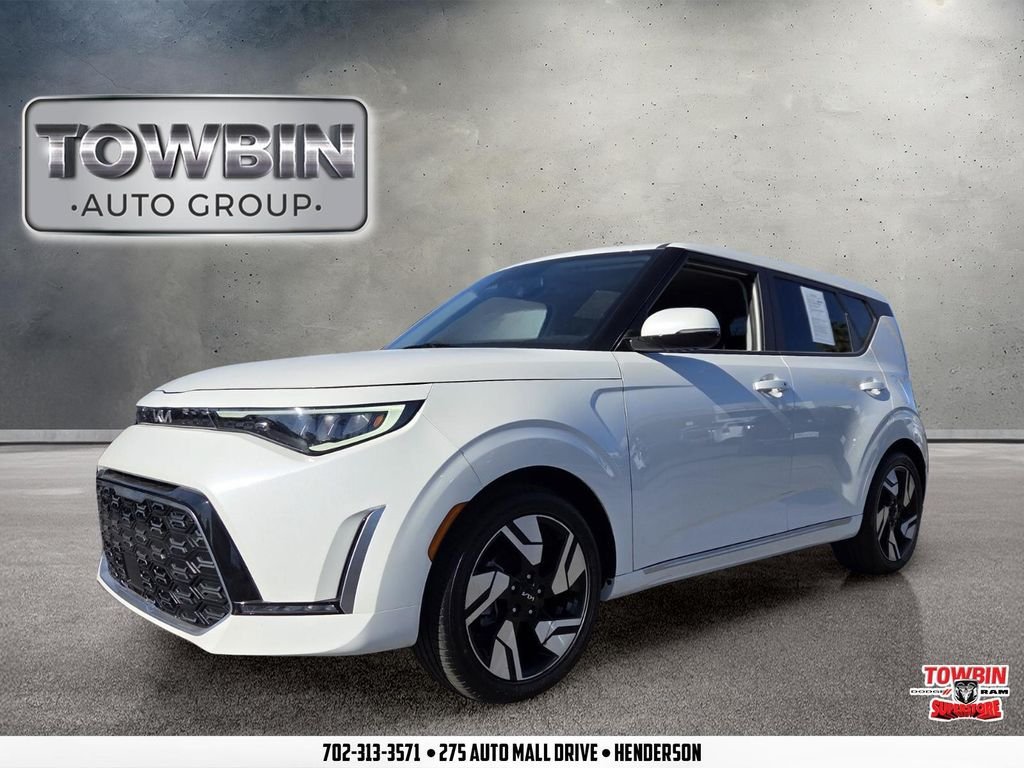 Used 2023 Kia Soul GT-Line w/ GT-Line Technology Package FWD image 1