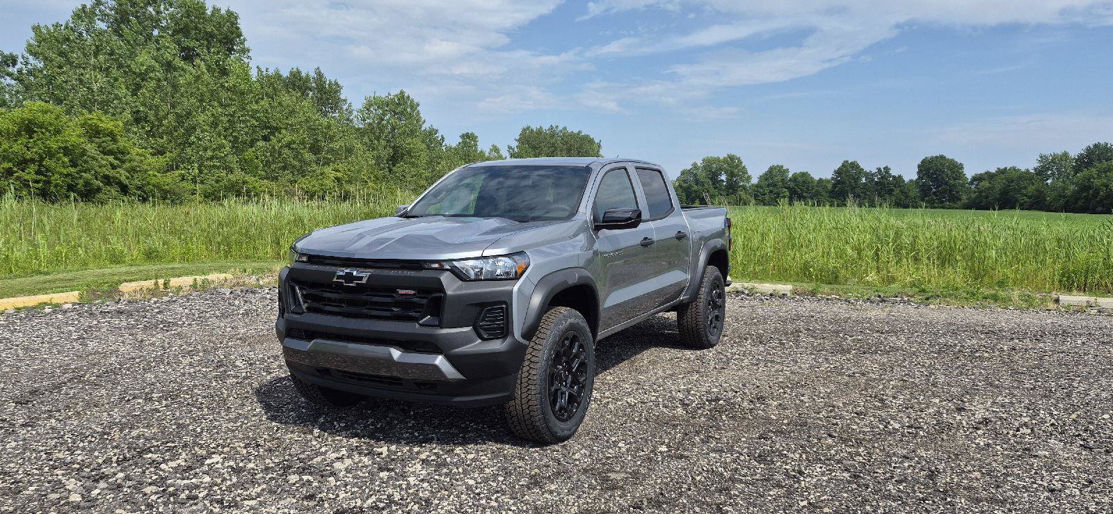 New 2026 Chevrolet Colorado Trail Boss AWD/4WD image 1