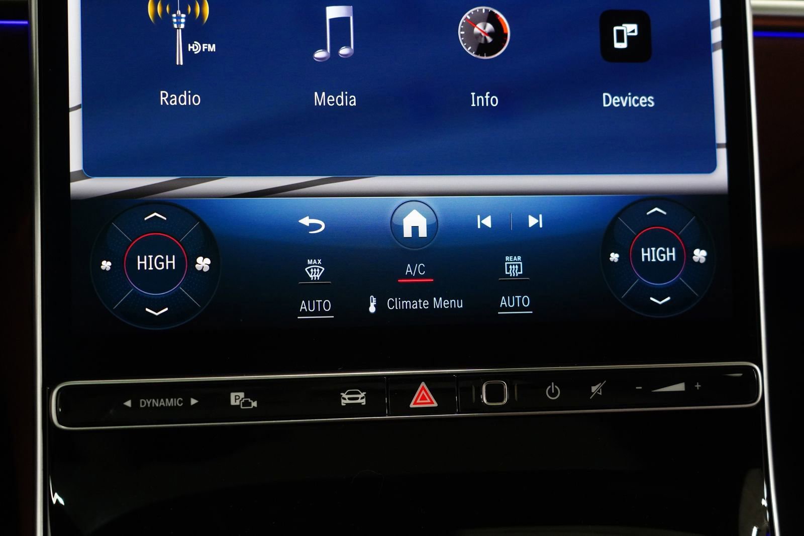 New 2026 Mercedes-Benz S 580 4MATIC Sedan image 29