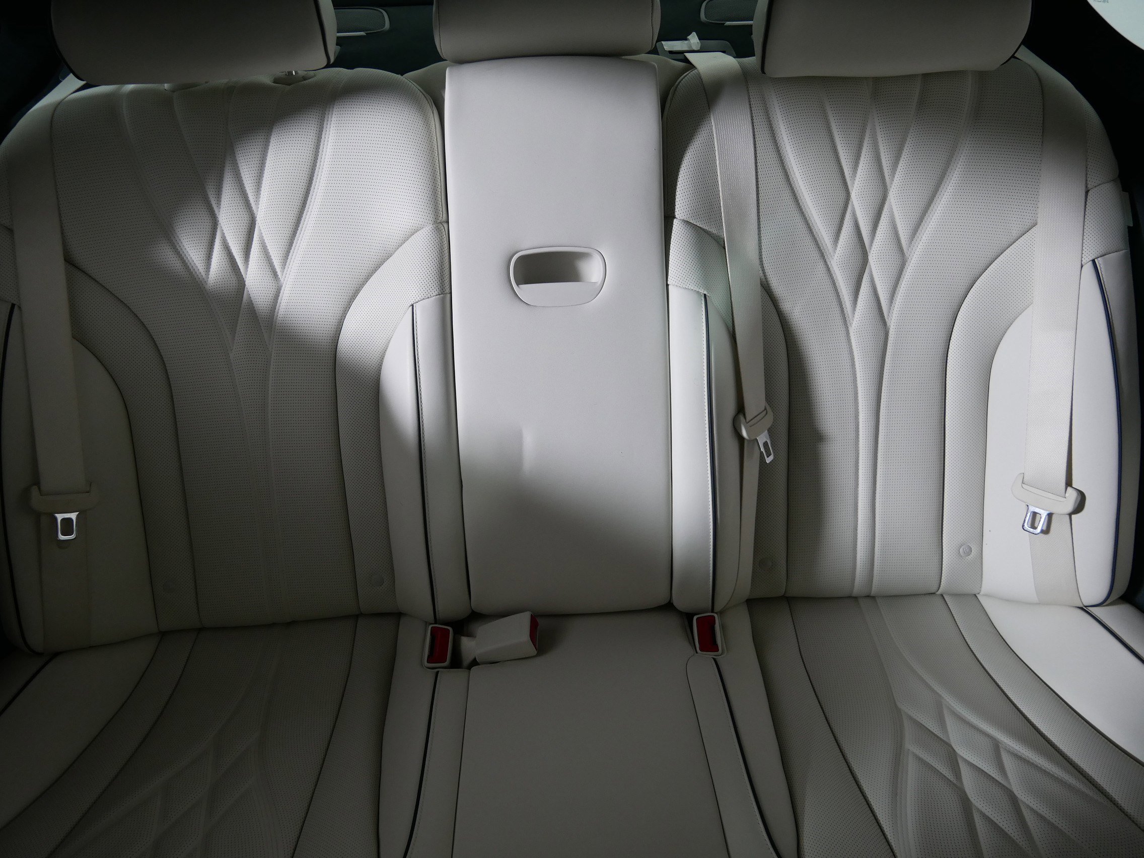 Certified 2024 Genesis G80 w/ Prestige Package image 13