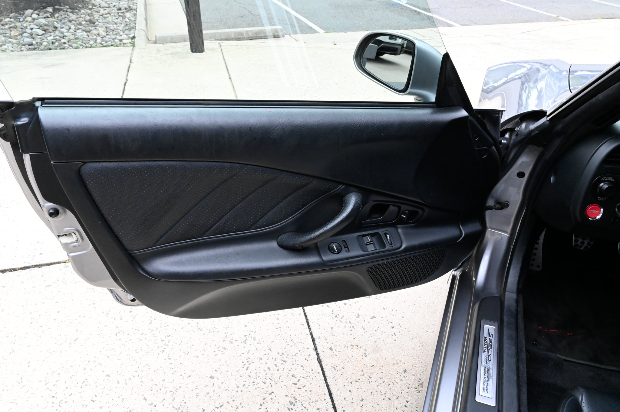Used 2000 Honda S2000 image 19
