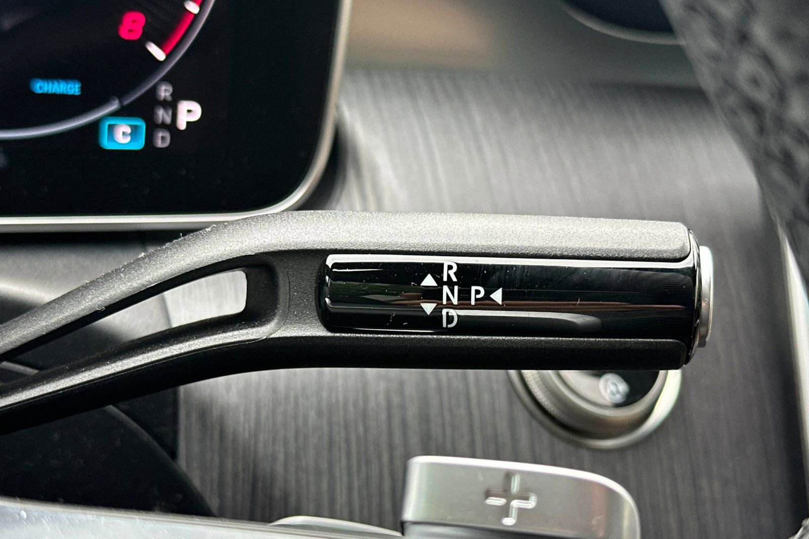 Used 2025 Mercedes-Benz CLE 300 4MATIC Coupe image 19