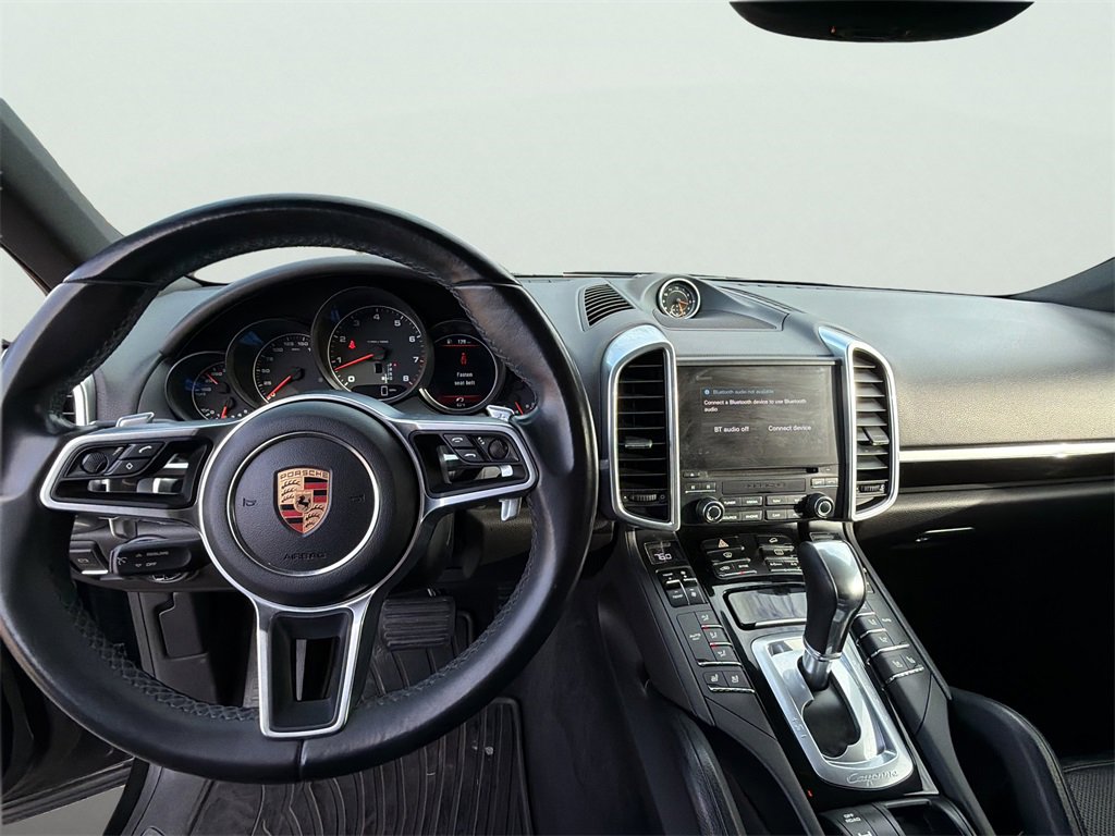 Used 2017 Porsche Cayenne Platinum Edition w/ Premium Package (PJV) image 4