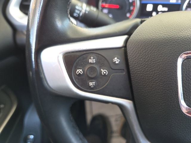 Used 2023 GMC Acadia SLT FWD image 14