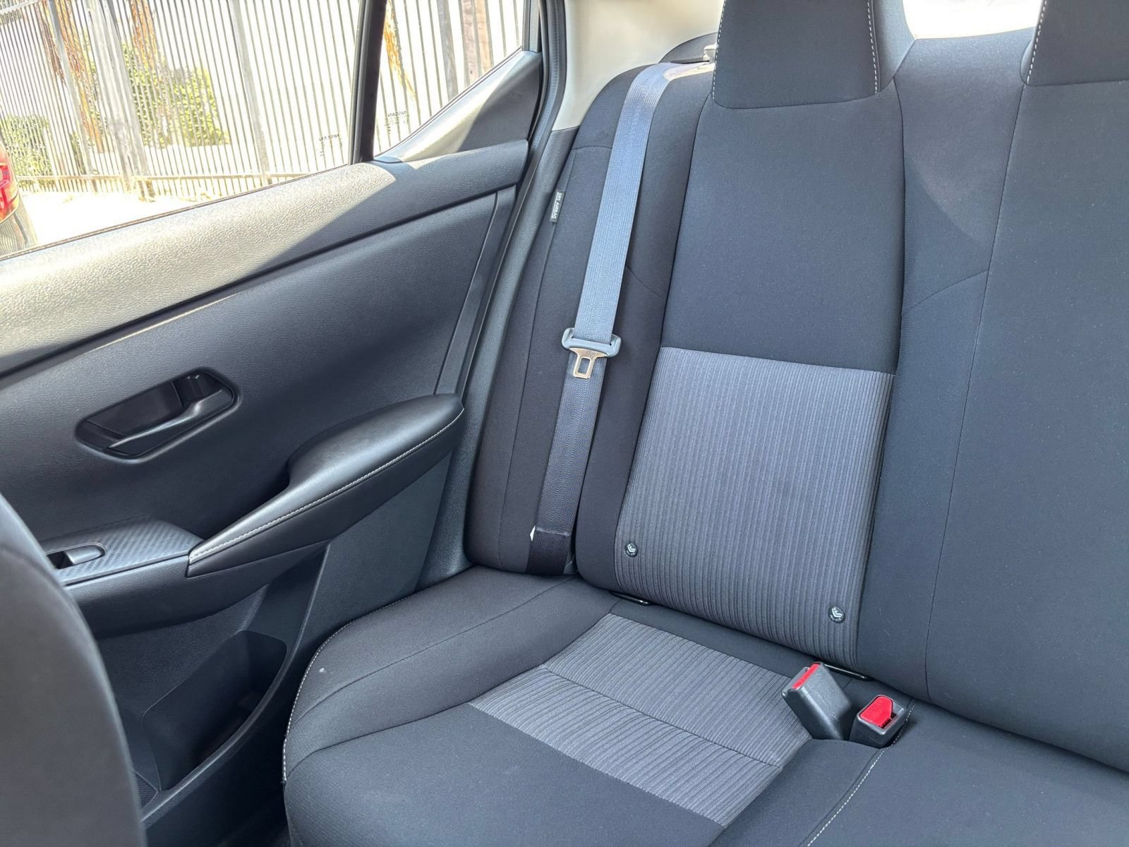 Used 2025 Nissan Sentra SV FWD image 37