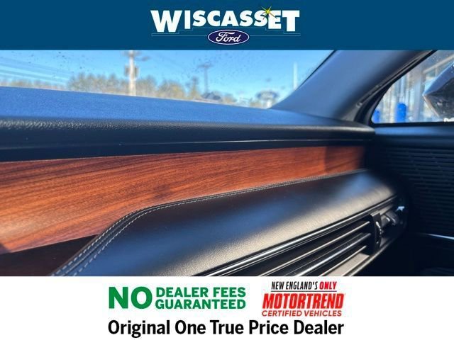 Used 2022 Lincoln Corsair Reserve w/ Equipment Group 201A image 14