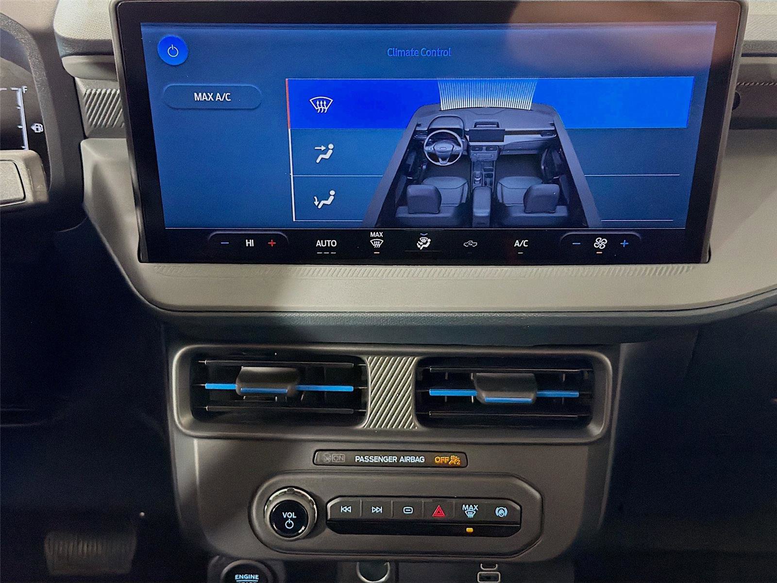 New 2026 Ford Maverick Lobo image 17