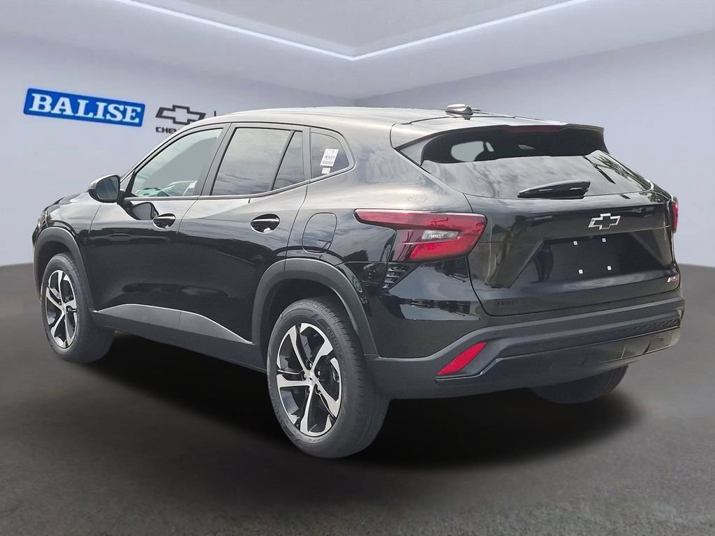 New 2026 Chevrolet Trax RS w/ Driver Confidence Package FWD image 5