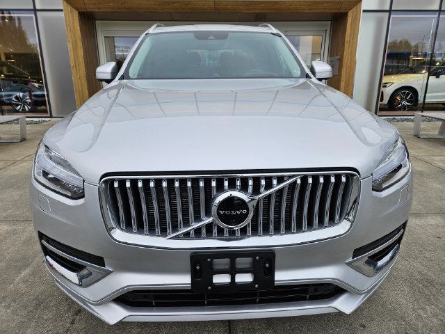 Used 2022 Volvo XC90 T6 Inscription w/ Advanced Package AWD/4WD image 2